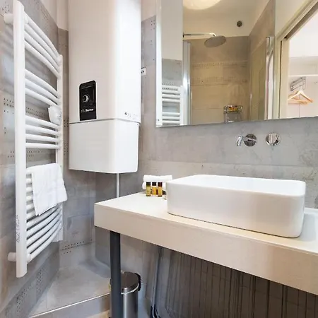 Astoux Yourhosthelper Apartment *