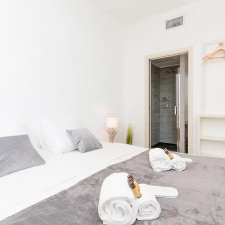 Astoux Yourhosthelper 公寓 戛纳